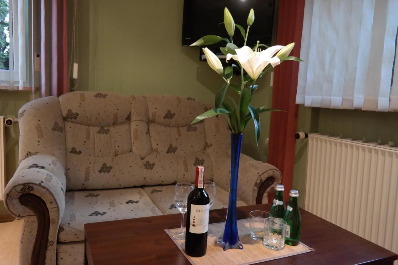 Villamirage Tarnowskie Góry Zewnętrze zdjęcie