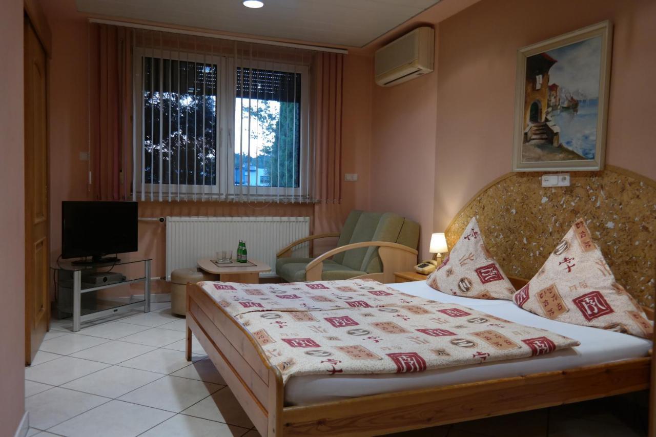 Villamirage Tarnowskie Góry Zewnętrze zdjęcie