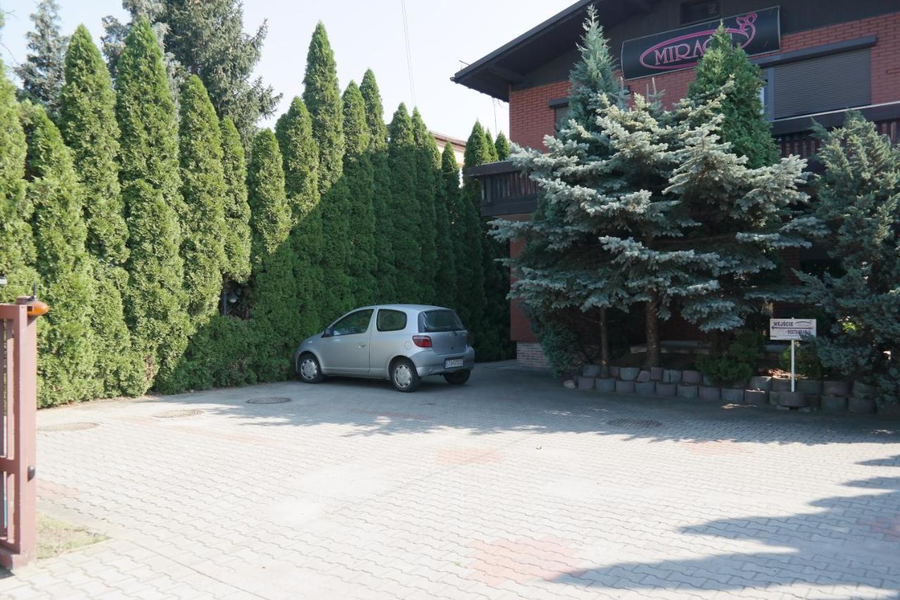 Villamirage Tarnowskie Góry Zewnętrze zdjęcie